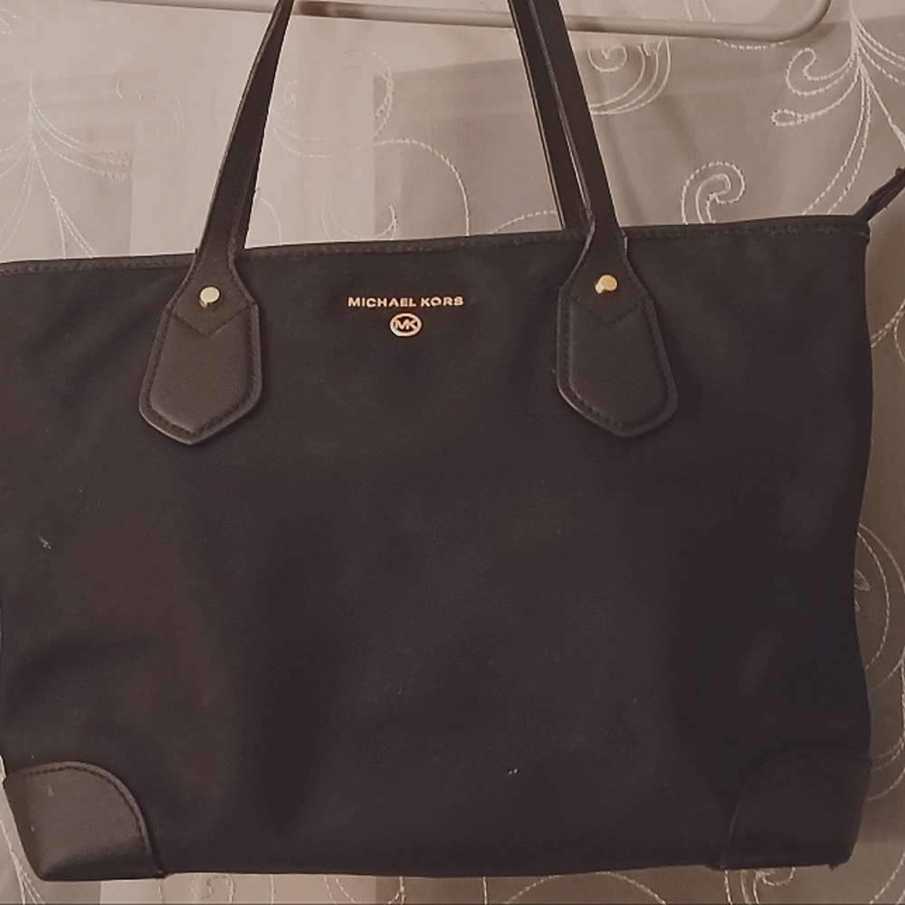 Michael Kohrs Hand Bag